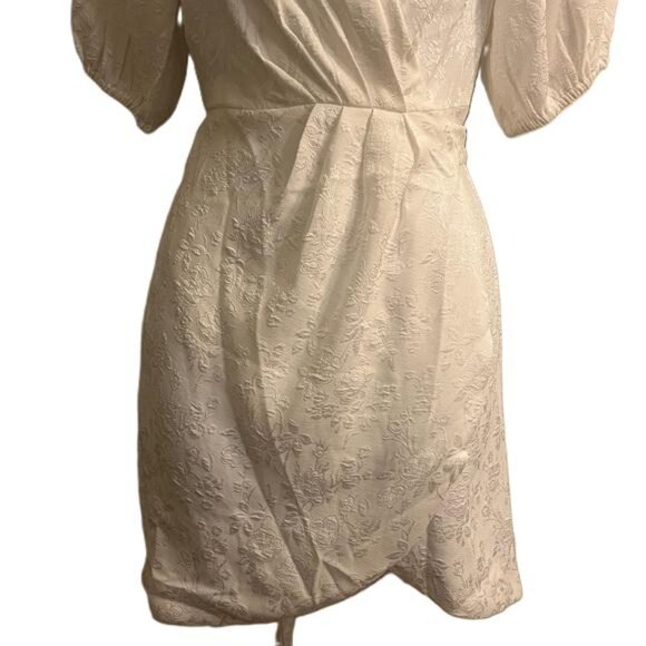 Fashion Nova Surplice To Meet You Mini Dress Cream Puff Sleeve Wrap Size S - Picture 4 of 5